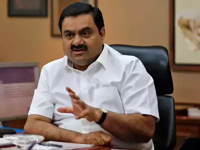 Adani-Green-mulls-raising-fund-expansion