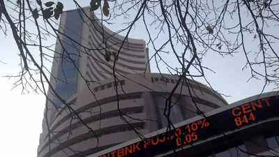 Sensex-hits-fresh-high-four-days