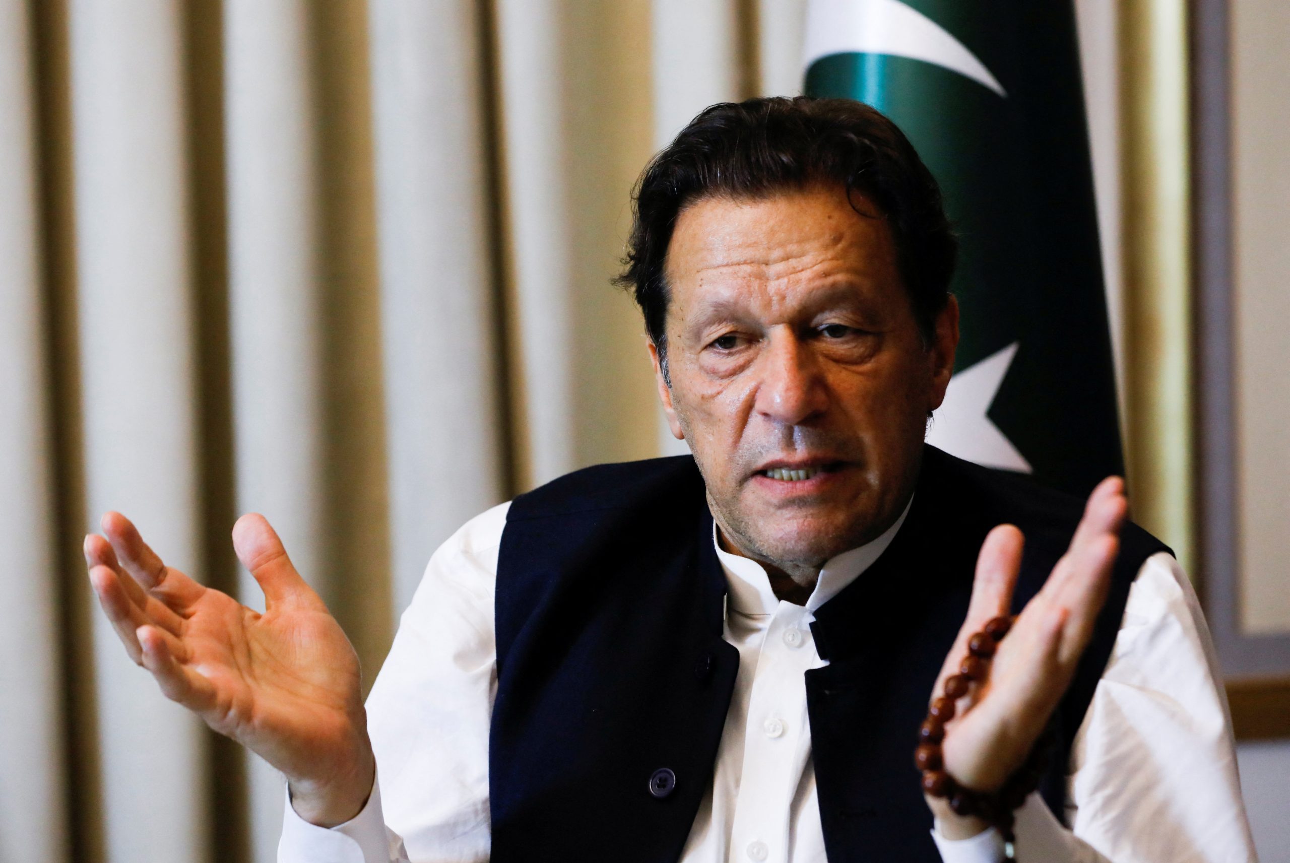 Pakistan Election Commission disqualifies jailed former PM Imran Khan for 5 years