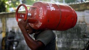 PM Modi's big Rakhi and Onam gift: LPG prices dwindle to Rs. 200