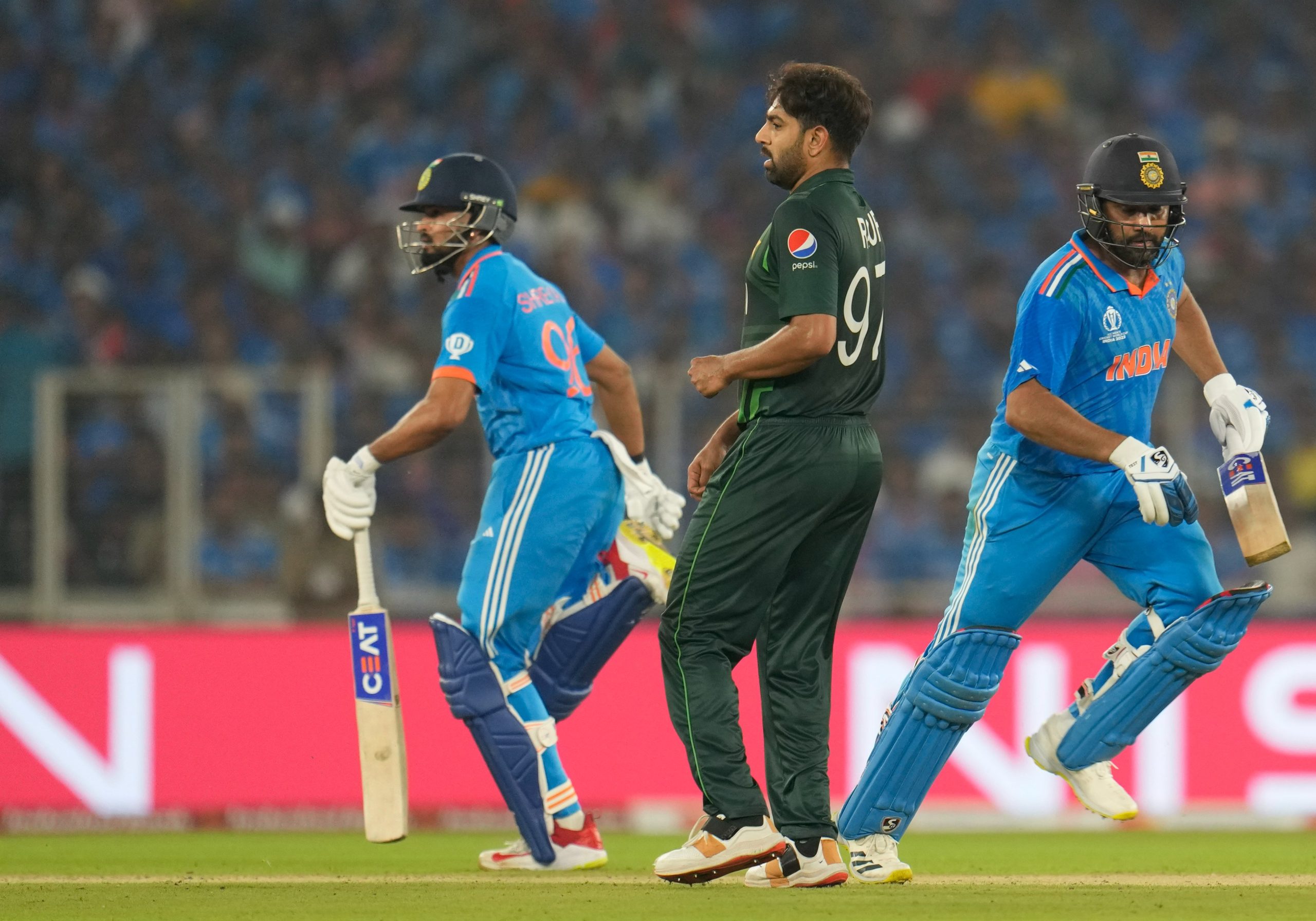 Cricket World Cup: India defeats Pakistan by 7 wickets in a thrilling match 