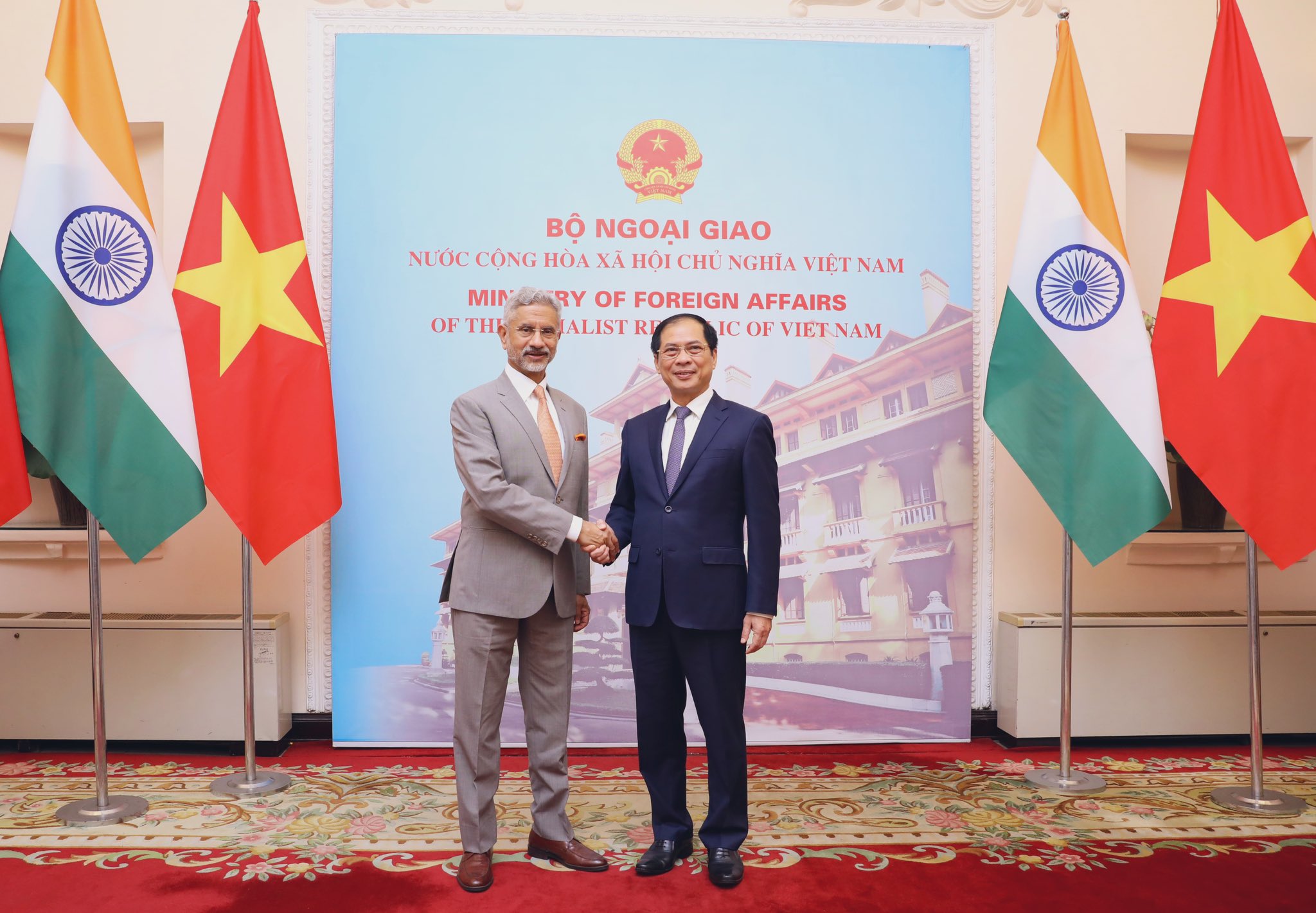 EAM Dr. Jaishankar co-chairs 18th India-Vietnam Joint Commission meeting in Hanoi