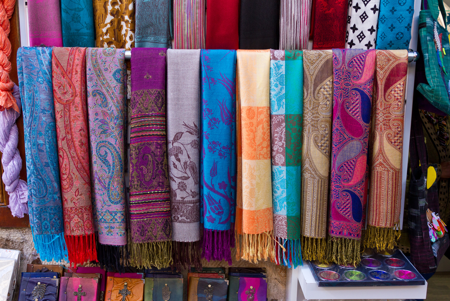 From Pashmina to Jamawar, elevate your winter wardrobe with these shawls