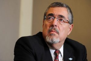 Guatemala restarts presidential transition with president-elect's team