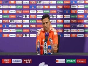 Head Coach Rahul Dravid applauds skipper Rohit Sharma's leadership