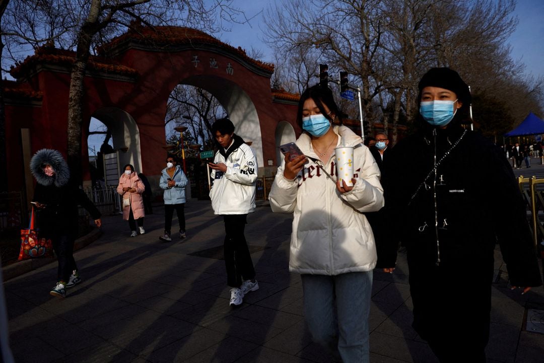 China grapples with respiratory illness spike; WHO says no unusual pathogen found