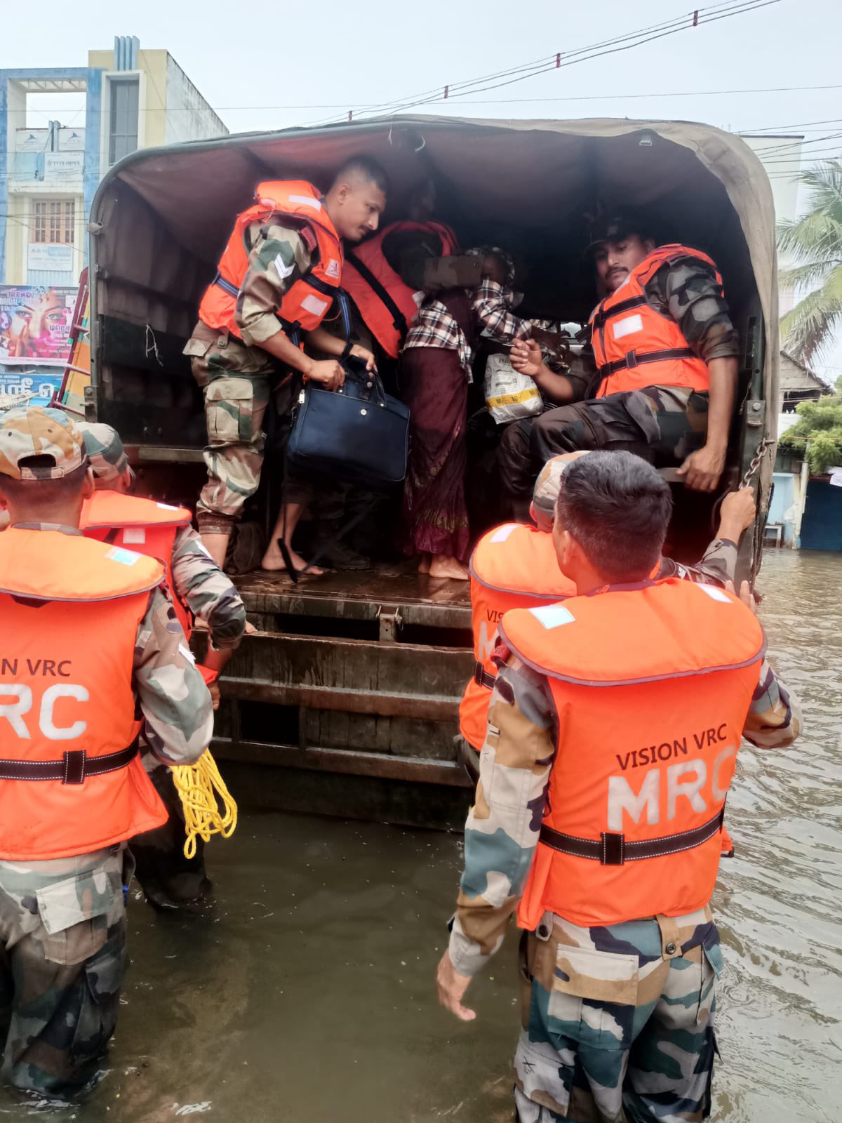 Heavy rains trigger flooding in Tamil Nadu’s Tirunelveli; rescue operations in full swing