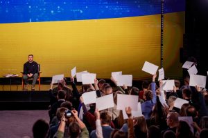 Ukraine considers proposal by army to mobilise another 500,000 for war