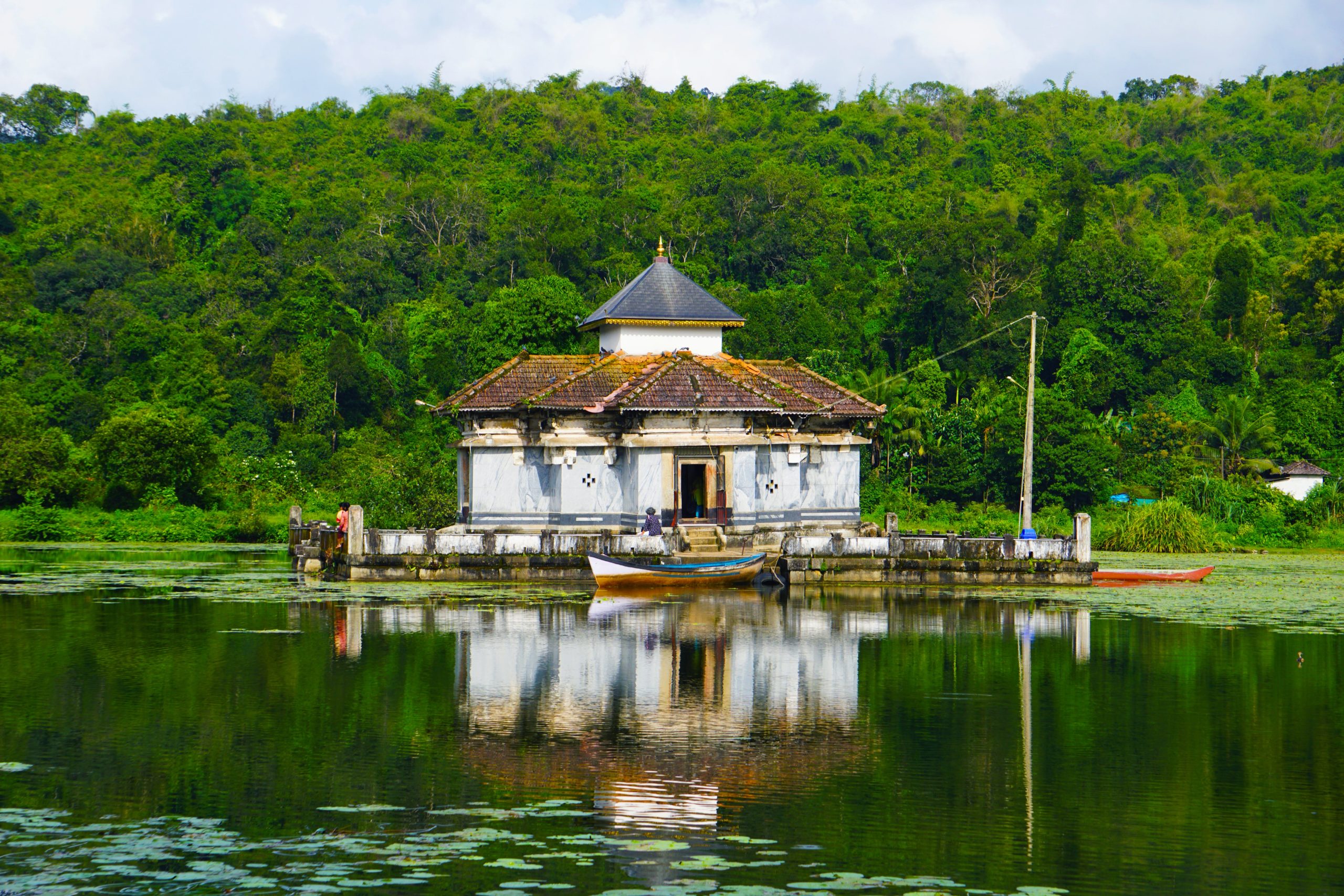 Discover India: The Floating Temple of Karnataka