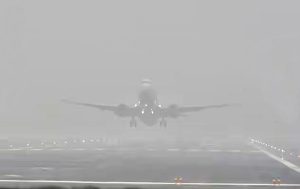 North India shivers as fog disrupts flight services, delays 18 Delhi-bound trains