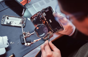 Government cuts import duty on mobile phone components to 10%