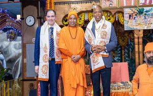 Pran Prathishta of Ram Mandir in Ayodhya "gives Hindus a reason to celebrate": New York Mayor