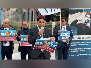 Pashtuns protest at UNHRC against Pakistan's atrocities