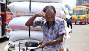 Bangladesh suffers under brutal heatwave sweeping the nation