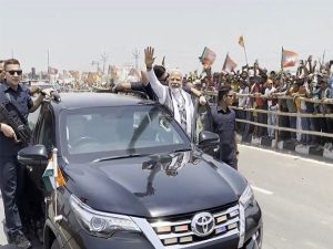 "Electrifying, that's the only word," says PM Modi after holding roadshow in Malda