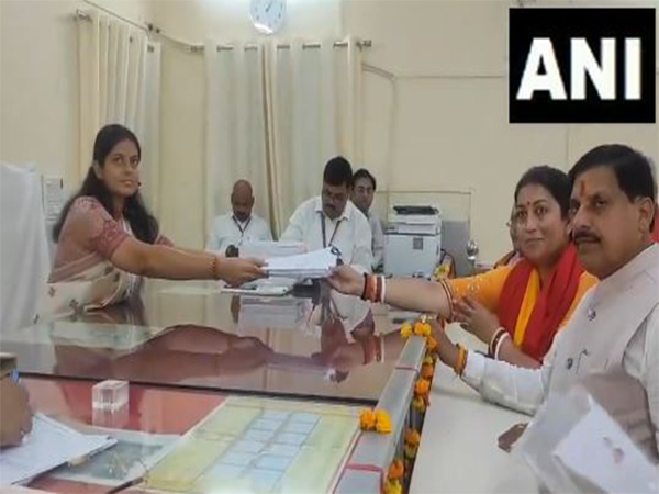 LS polls: Smriti Irani files nomination from Amethi after holding roadshow