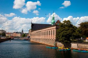 Spire collapses as fire engulfs Copenhagen's historic stock exchange