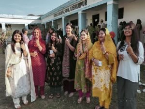 Lok Sabha polls: Tripura records 54.47 per cent voter turnout, Maharashtra at lowest with 31.77 per cent till 1 pm