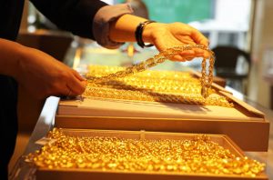 India's gems and jewellery sector shines amidst gold price surge