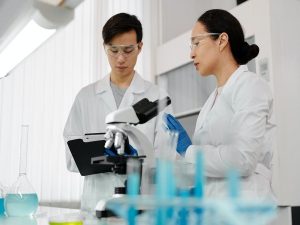 People with two copies of a risk gene have genetic form of Alzheimer's, scientists say