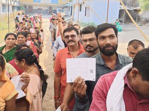Lok Sabha polls: West Bengal records 49.27 pc voter turnout; Goa inches closer at 49.04 pc till 1 pm