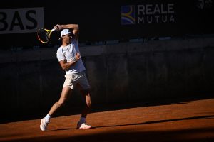 Nadal delights fans at French Open training session