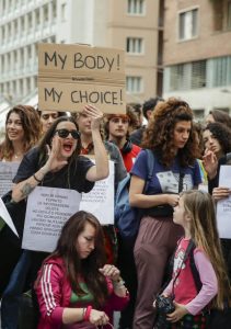 Florida's six-week abortion ban sparks concern from healthcare providers