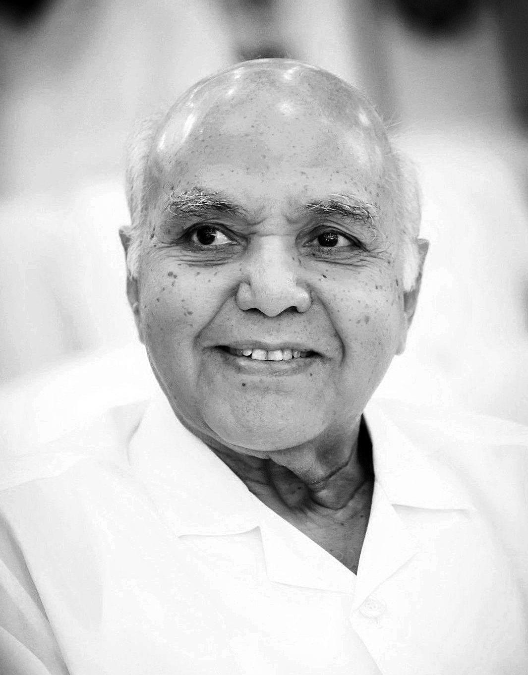 Last rites of Ramoji Rao held in Hyderabad