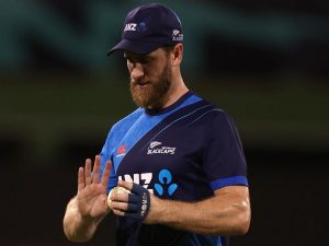 Williamson quits captaincy, declines New Zealand Cricket central contract 