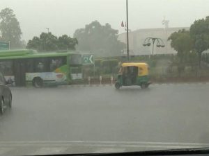 IMD issues alert for widespread rainfall and thunderstorms across multiple regions