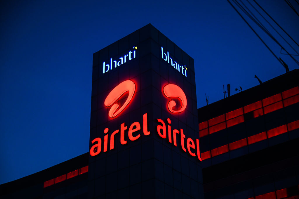 Airtel hikes tariffs between 11-21 percent on different voice and data plans