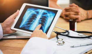 Australian study identifies early blood marker for lung cancer risk
