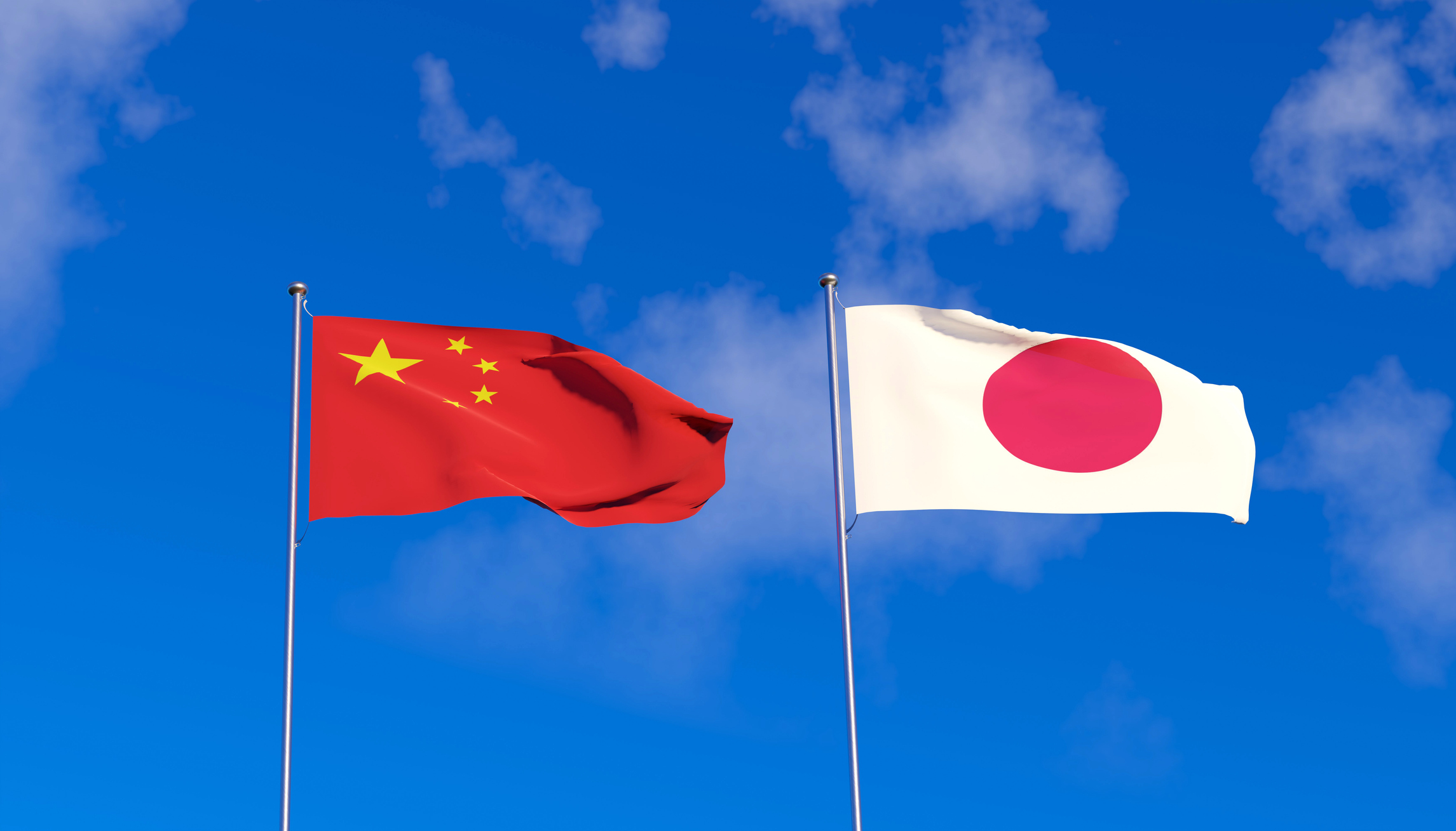 Japan, China defence ministers meet on sidelines of Shangri-La Dialogue