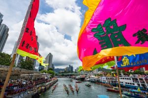Dragon boat race makes waves in Hong Kong