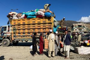 Over 13,000 Afghanistan migrants return from Pakistan, Iraq