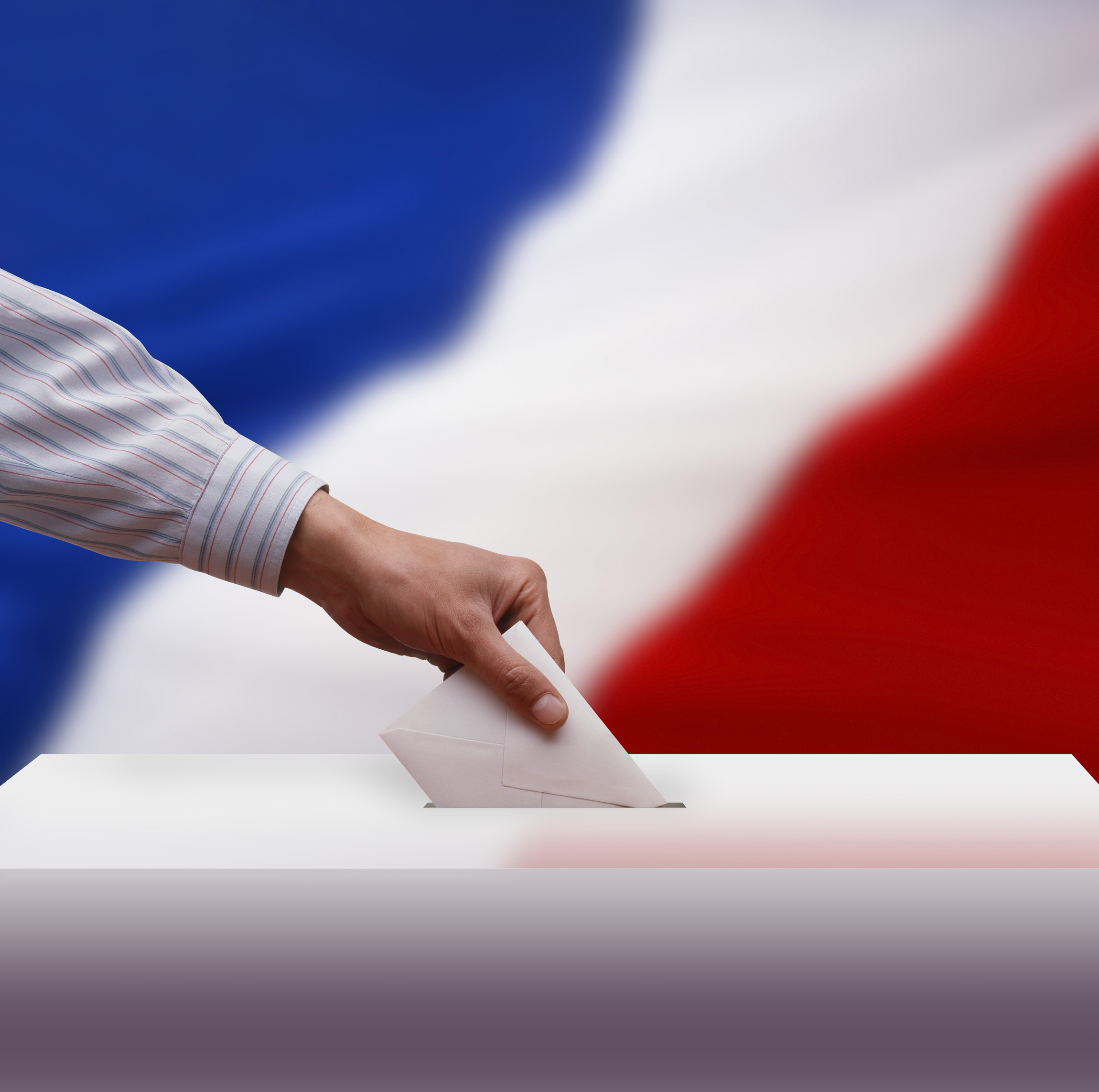 France begins voting in election that could hand power to far right