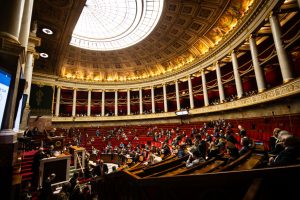 French parties rush to seek alliances ahead of snap election