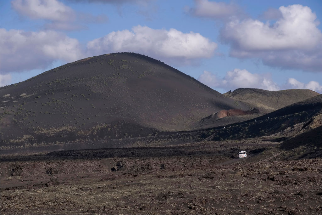 Migrants dying in unprecedented numbers on deadly Canary Islands route, NGO says