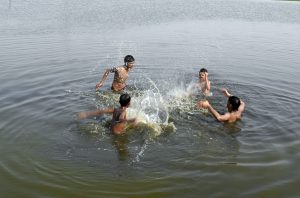 IMD issues red alert for heatwave in Bihar and Uttar Pradesh