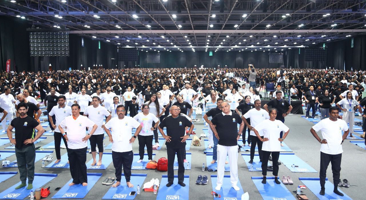 Dubai Hosts Massive International Yoga Day Event