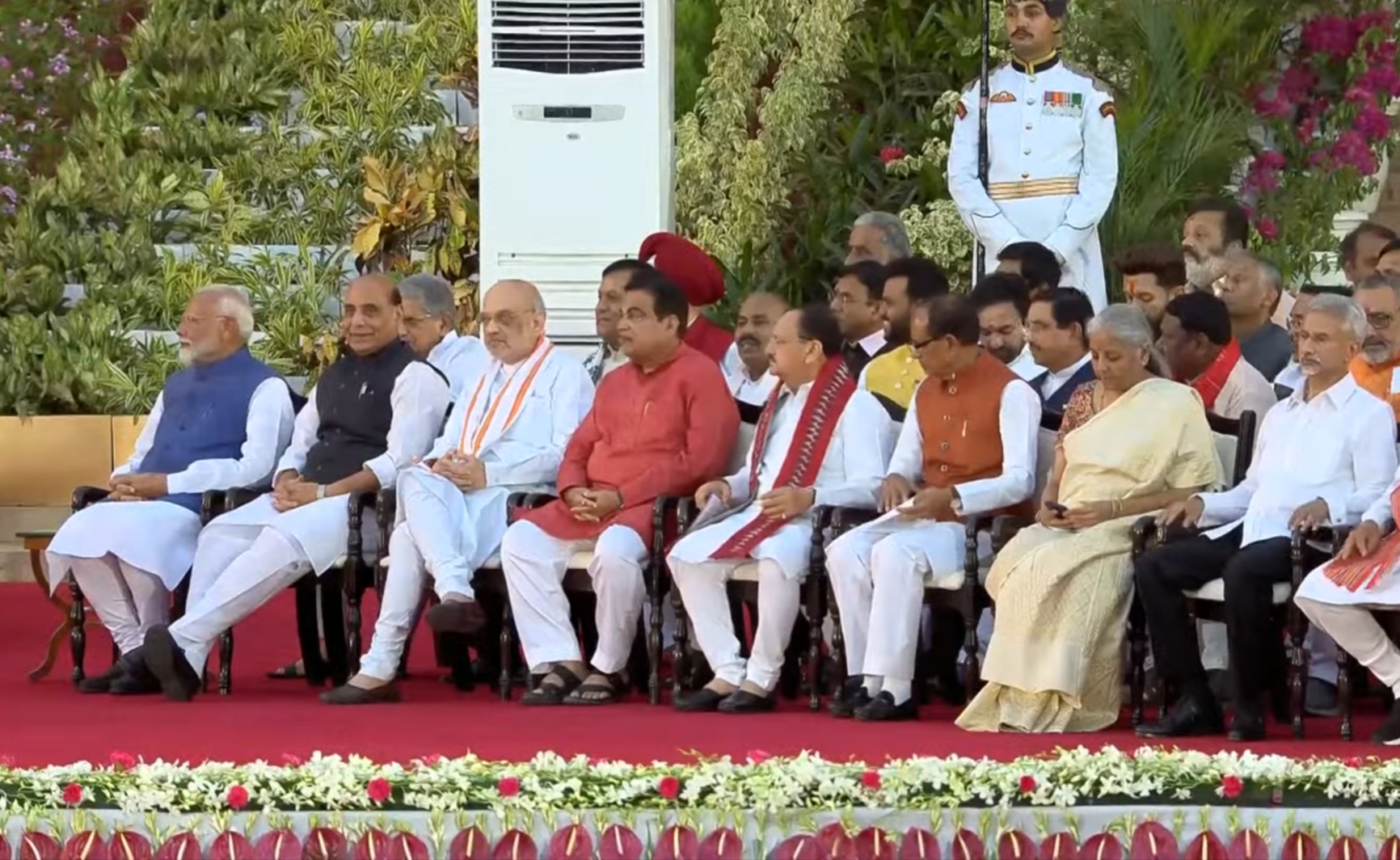 Union Ministers Take Oath at Rashtrapati Bhavan