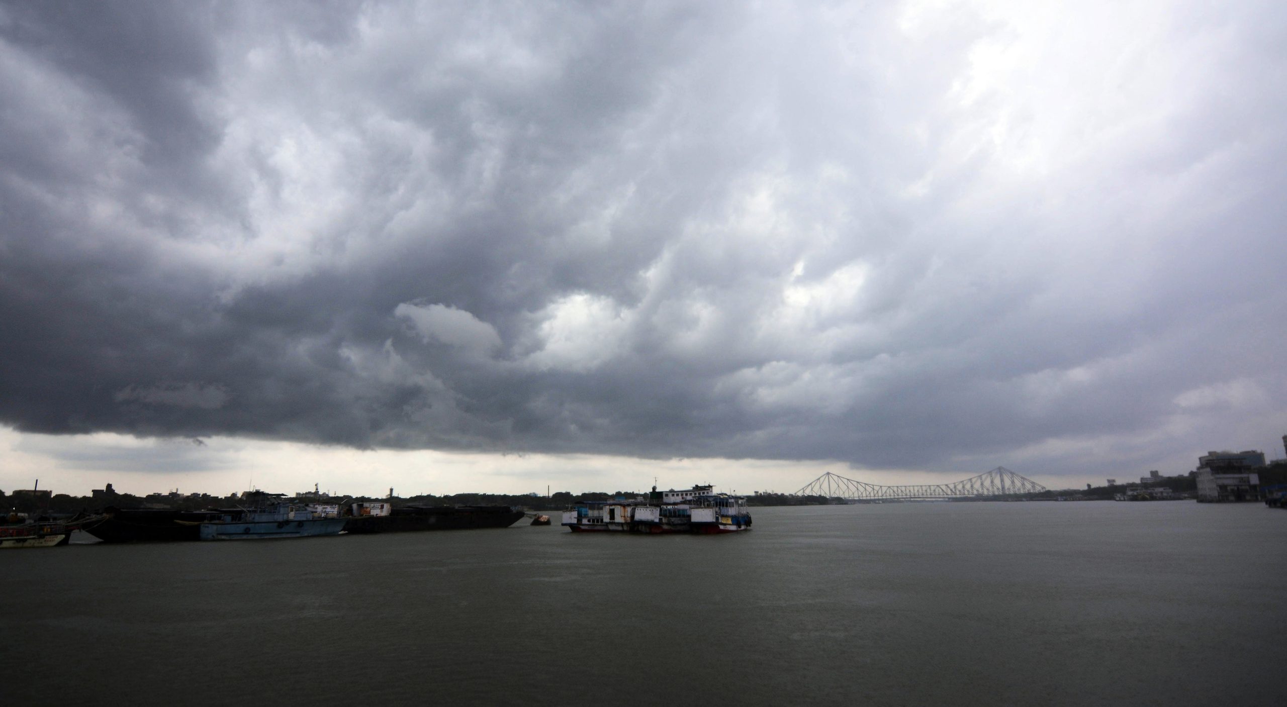 IMD predicts heavy rainfall in Gujarat, Konkan, Goa, and Maharashtra