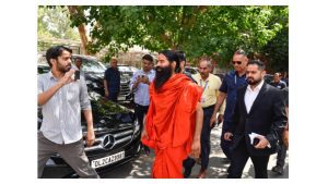 Delhi High Court orders Baba Ramdev, others to remove their posts against allopathy during COVID-19