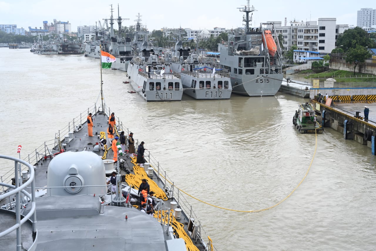 INS Ranvir arrives at Chattogram, Bangladesh as part of an operational deployment