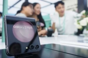 Samsung bolsters AI in foldable phones, health monitoring in smartwatch, ring