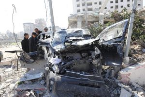 Bodies trapped in Gaza City under Israeli assault as mediators push for truce
