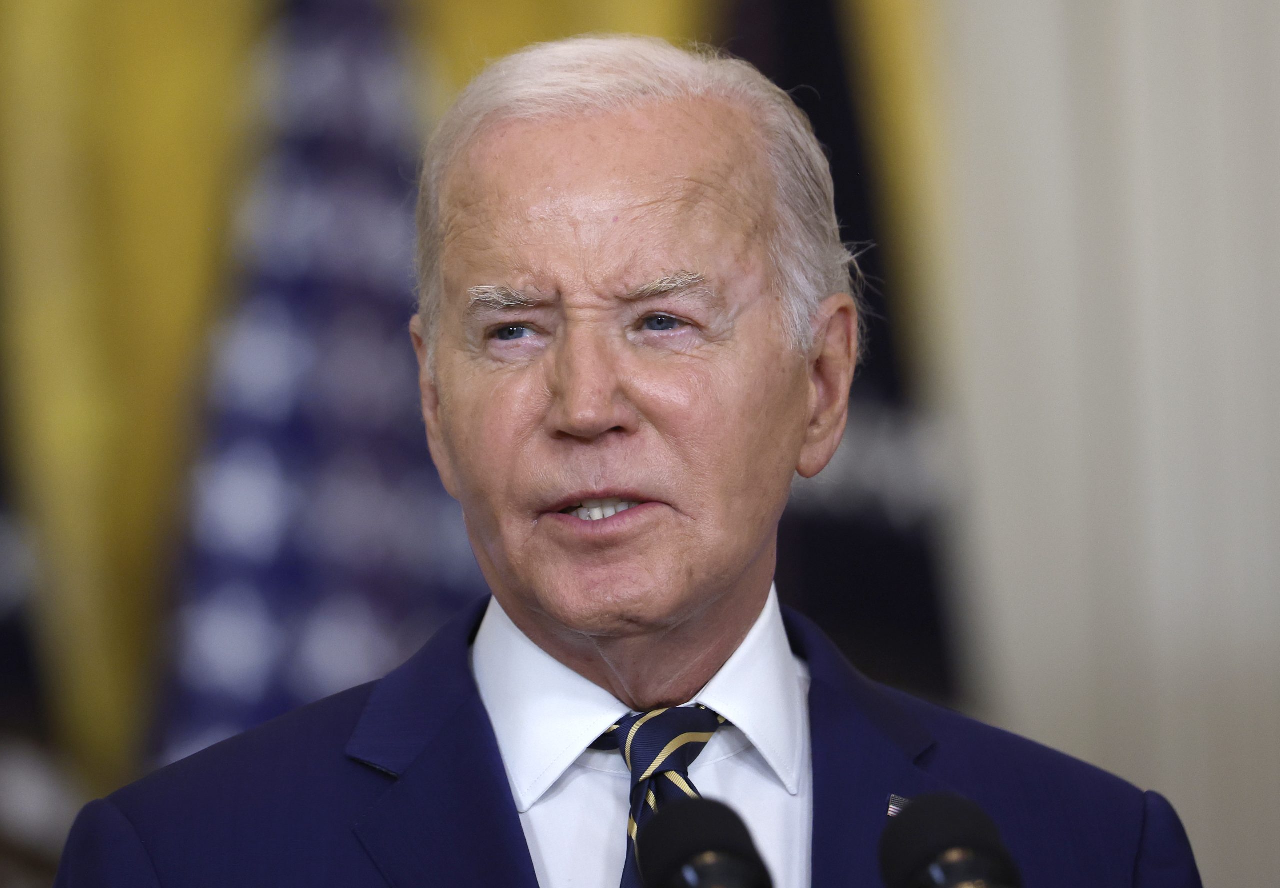 Biden tells wavering Democrats he will not abandon campaign