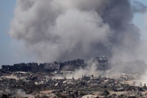 Israeli tanks storm Gaza City districts, residents report heavy fire