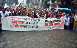 Kolkata: Police lob tear gas, lathicharge protestors as 'Nabanna Abhijan' rally turns violent