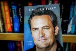 Two doctors among five people charged in 'Friends' star Matthew Perry's death